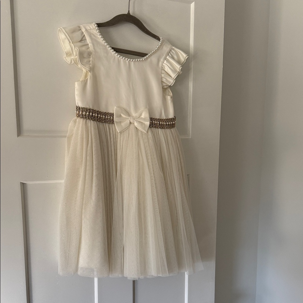 Elegant Cream Kids Dress with Bow